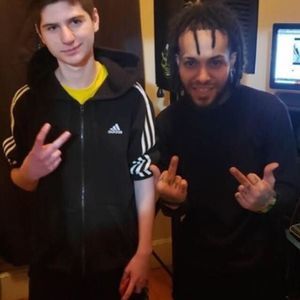 Meet your Posher, Mark